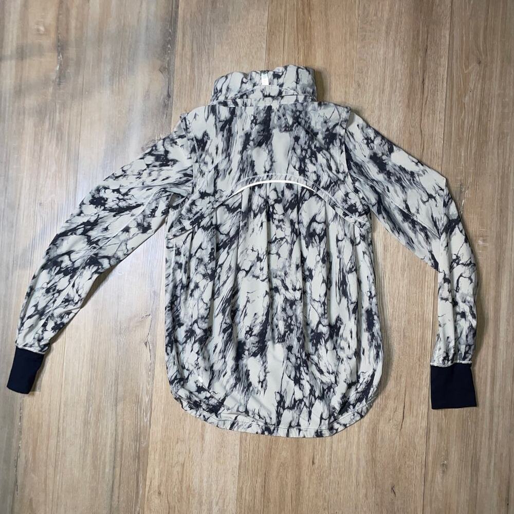 Lululemon Bring Back The Track Jacket - Picture 5 of 16